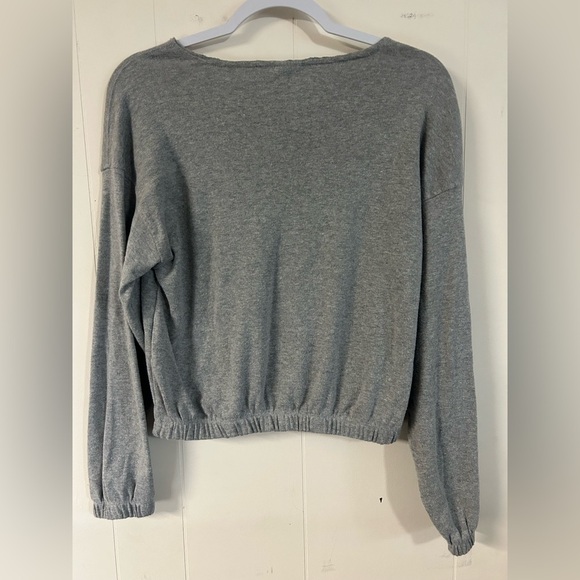 ZARA youth, size 13-14 grey long sleeveve sweater, banded cuffs and hem, graphic - Picture 6 of 7